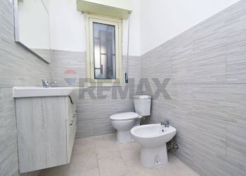 Bagno - Casa semi indipendente Via Belsito
 
14, Misterbianco - foto 20