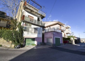 Edificio all\'aperto - Casa semi indipendente Via Belsito
 
14, Misterbianco - foto 28