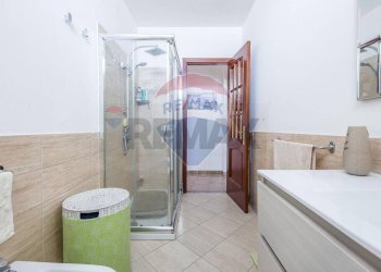 Bagno - Trilocale Via Jacopone da Todi
 
24/A, Acireale - foto 2