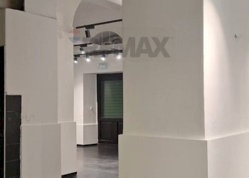 Parcheggio - Locale Commerciale Piazza Turi Ferro
 
1/2/3, Catania - foto 7