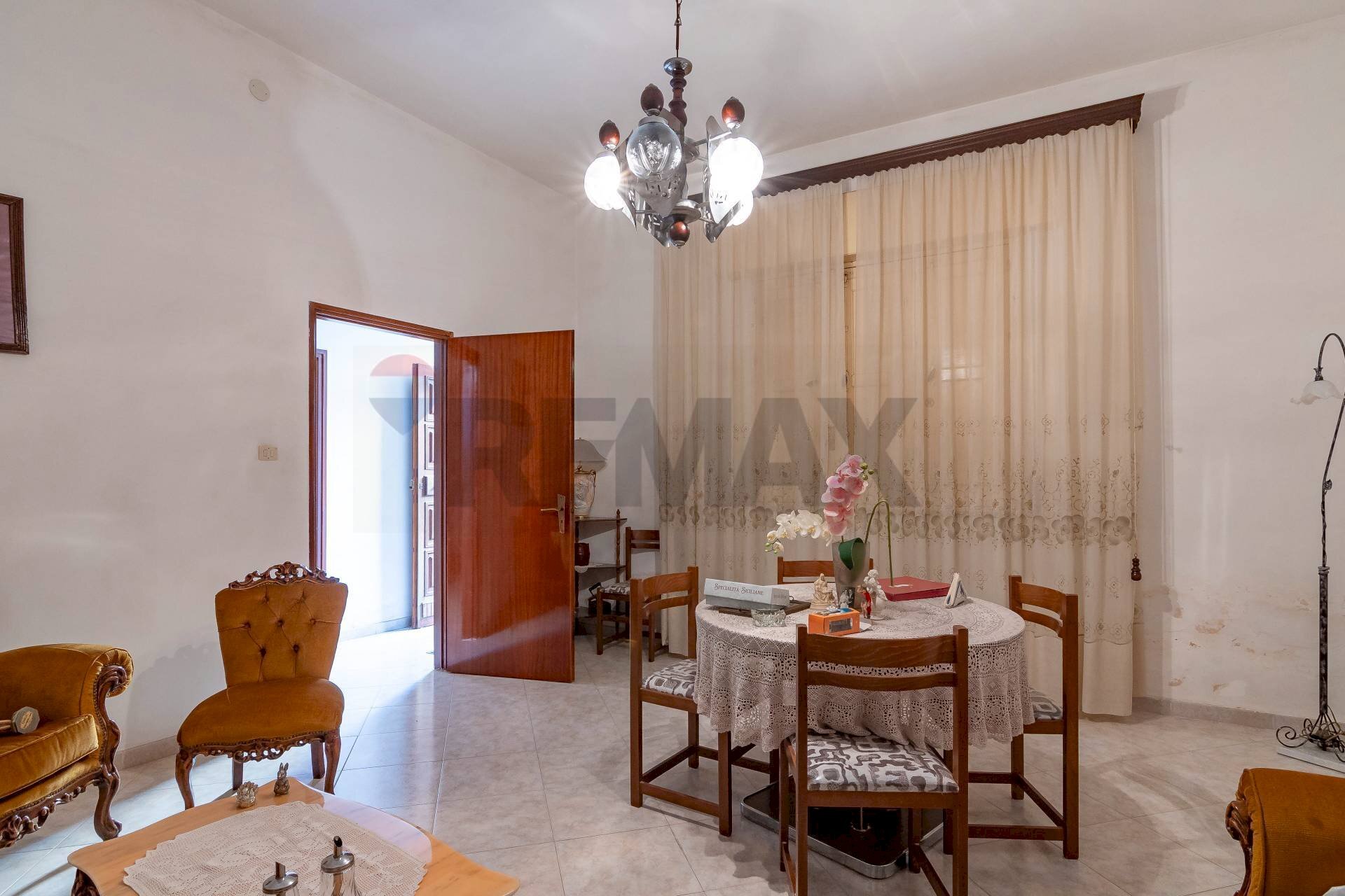 Sala da pranzo - Independent house via Tevere
 
32, Comiso - photo 3