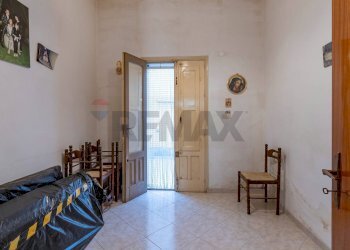 Sala da pranzo - Casa indipendente via Tevere
 
32, Comiso - foto 13