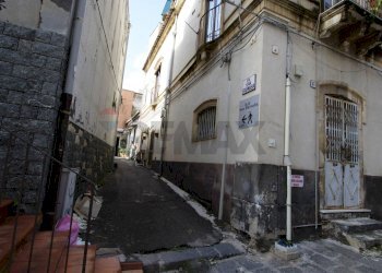 Edificio all\'aperto - Casa indipendente Via San Barnaba
 
25, Catania - foto 22