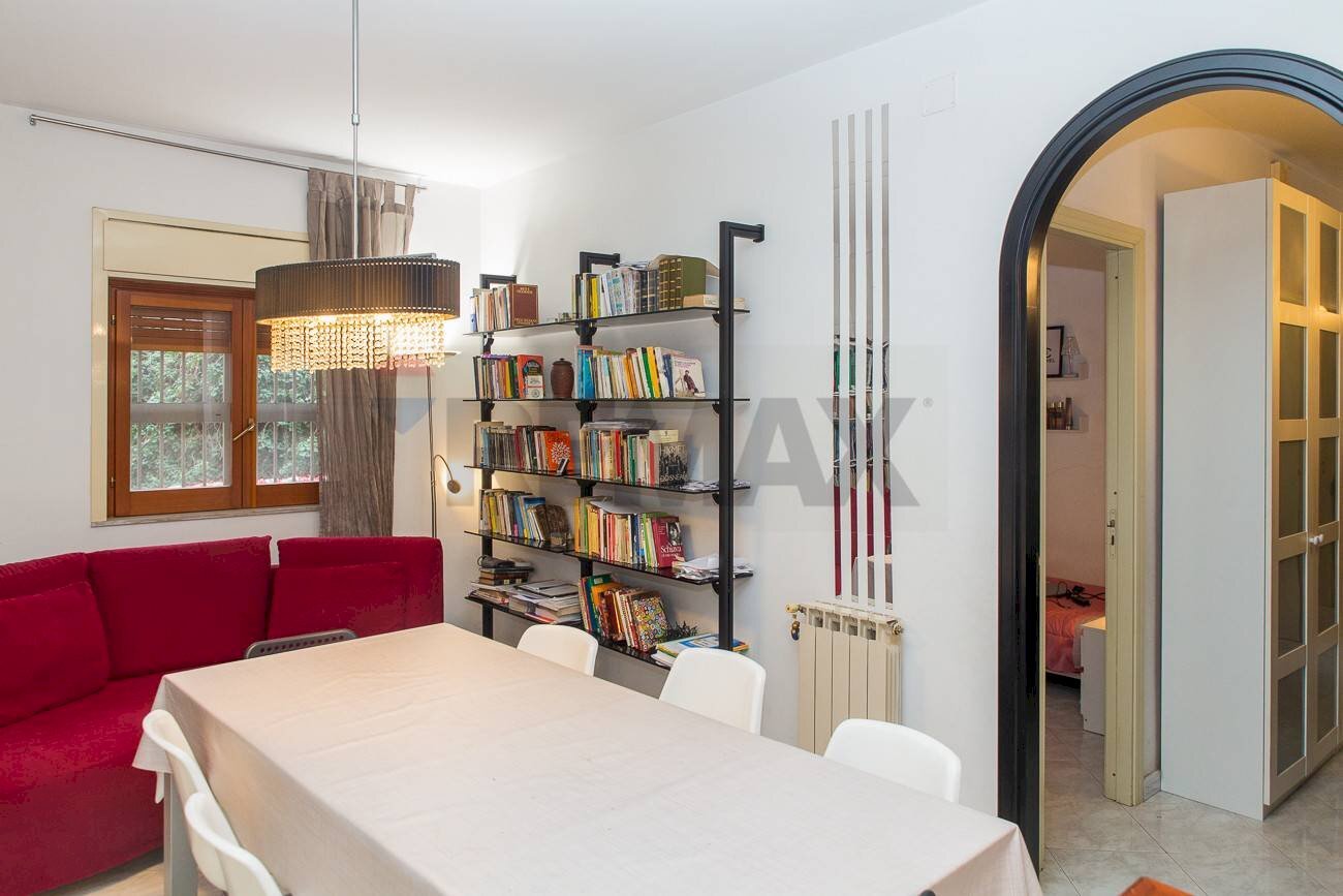 Sala da pranzo - Residence Via Guglielmino
 
64, Tremestieri Etneo - foto 3