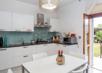 Cucina - Residence Via Guglielmino
 
64, Tremestieri Etneo - foto 12