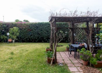 Giardino - Residence Via Guglielmino
 
64, Tremestieri Etneo - foto 15