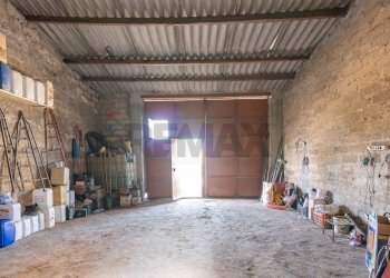 Parcheggio - Casa indipendente Via Torino
 
73, Caltagirone - foto 19