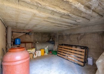 Stanza vuota - Casa indipendente Via Torino
 
73, Caltagirone - foto 24