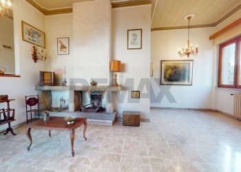 Soggiorno - Villa Via V. Bachelet
 
8, Camaiore - foto 24