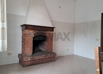 Dettagli - Casa indipendente Aldo Moro
 
6, Radda in Chianti - foto 5