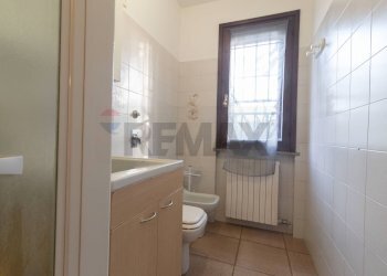 Bagno - Villa Via Monsignor Castelli
 
17, Desio - foto 12