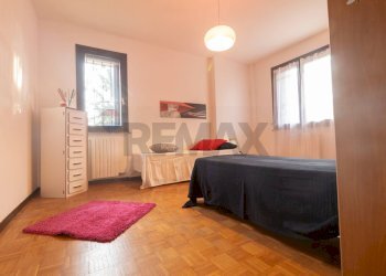 Camera / camera da letto - Villa Via Monsignor Castelli
 
17, Desio - foto 13