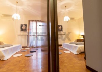 Camera / camera da letto - Villa Via Monsignor Castelli
 
17, Desio - foto 19