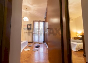 Camera - Villa Via Monsignor Castelli
 
17, Desio - foto 20