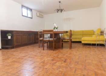 Taverna - Villa Via Monsignor Castelli
 
17, Desio - foto 32