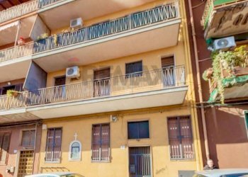 Edificio all\'aperto - Appartamento Via Olivio sozzi, Catania - foto 5