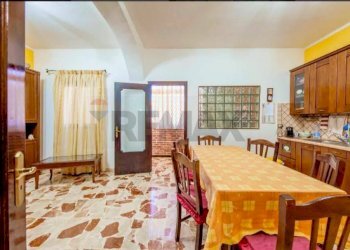 Sala da pranzo - Appartamento Via Olivio sozzi, Catania - foto 50