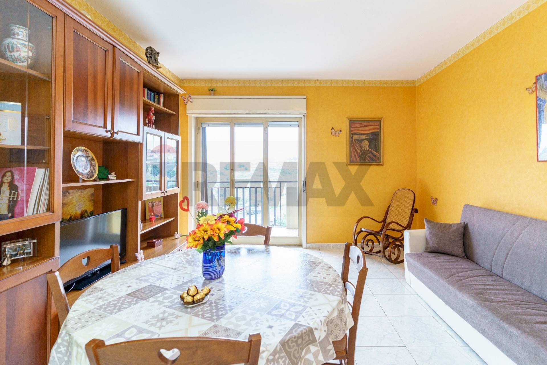 Sala da pranzo - Quadrilocale via palermo
 
615, Catania - foto 3