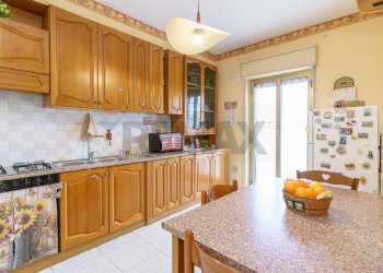 Cucina - Quadrilocale via palermo
 
615, Catania - foto 10