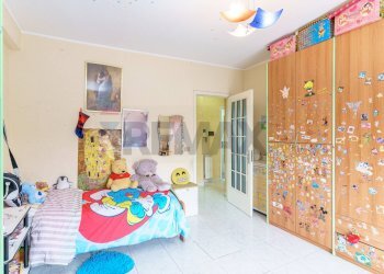 Camera / camera da letto - Quadrilocale via palermo
 
615, Catania - foto 16