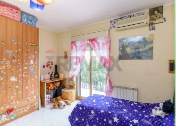 Camera / camera da letto - Quadrilocale via palermo
 
615, Catania - foto 17