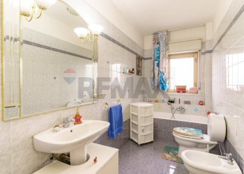 Bagno - Quadrilocale via palermo
 
615, Catania - foto 23