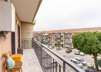 Balcone - Quadrilocale via palermo
 
615, Catania - foto 31