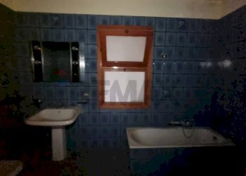 Bagno - Trilocale Via Giardinelli
 
56, Scordia - foto 26