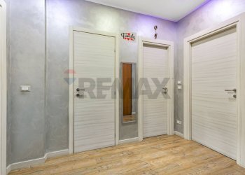 Anticamera - Two-room apartment Via Panfilo Nuvolone
 
27, Milano - photo 14