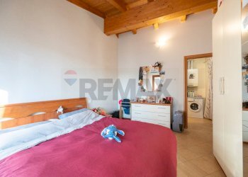 Camera / camera da letto - Bilocale Via Manzoni
 
129, Casalmaggiore - foto 13