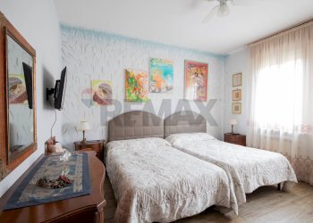 1 piano - camera matrimoniale - Independent house Via Livorno
 
9, Mira - photo 27