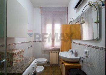 1 piano - bagno con doccia - Independent house Via Livorno
 
9, Mira - photo 31