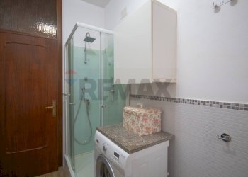 1 piano - bagno con doccia - Independent house Via Livorno
 
9, Mira - photo 33