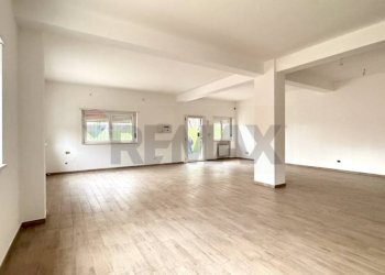 Stanza vuota - Commercial Premises Via Lanciano
15, L'Aquila - photo 4