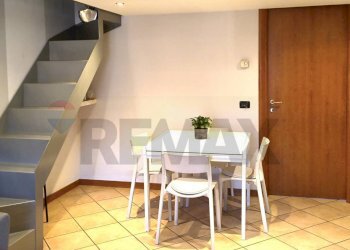 Cucina - Bilocale Via Sigismondi
 
42, Villa d'Almè - foto 1