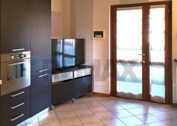 Cucina - Bilocale Via Sigismondi
 
42, Villa d'Almè - foto 5