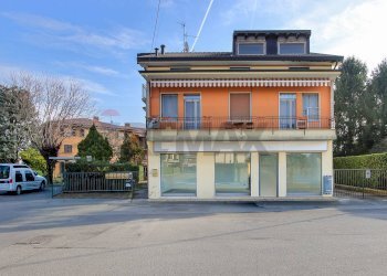 Casa all\'aperto - Locale Commerciale PIAZZA VITTORIO EMANUELE II
 
2, Dalmine - foto 11