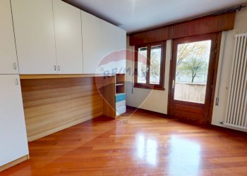 Camera / camera da letto - Casa indipendente Via San Daniele
 
13/s, Camisano Vicentino - foto 11