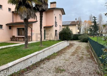 Casa all\'aperto - Casa indipendente Via San Daniele
 
13/s, Camisano Vicentino - foto 32