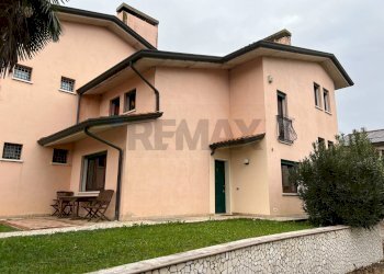 Casa all\'aperto - Casa indipendente Via San Daniele
 
13/s, Camisano Vicentino - foto 1