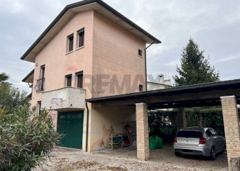 Casa all\'aperto - Casa indipendente Via San Daniele
 
13/s, Camisano Vicentino - foto 34