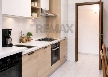 Cucina - Quadrilocale Via Gibellini
 
75, Novara - foto 10