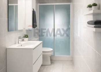 Bagno - Quadrilocale Via Gibellini
 
75, Novara - foto 13