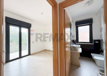 Bagno - Two-room apartment Via Arzana
65, Roma - photo 4