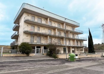 Edificio all\'aperto - Two-room apartment Via Arzana
65, Roma - photo 12