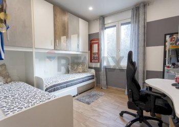 Camera / camera da letto - Three-room apartment Via Pascoli
 
55/bis, Salsomaggiore Terme - photo 13