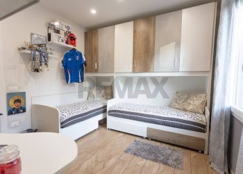 Camera / camera da letto - Three-room apartment Via Pascoli
 
55/bis, Salsomaggiore Terme - photo 14