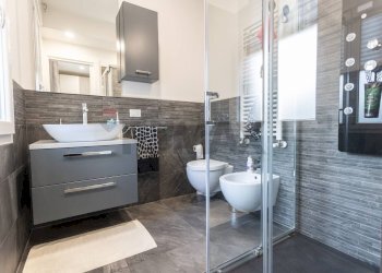 Bagno - Three-room apartment Via Pascoli
 
55/bis, Salsomaggiore Terme - photo 15