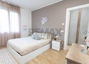 Camera / camera da letto - Three-room apartment Via Pascoli
 
55/bis, Salsomaggiore Terme - photo 18