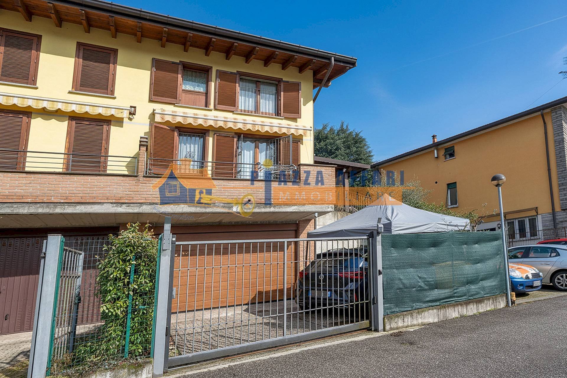 Foto 1 - Villa a Schiera via Grandi
 
18, Solbiate Arno - foto 1